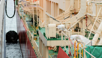 Dual-fuel vessels bring a different crewing challenge